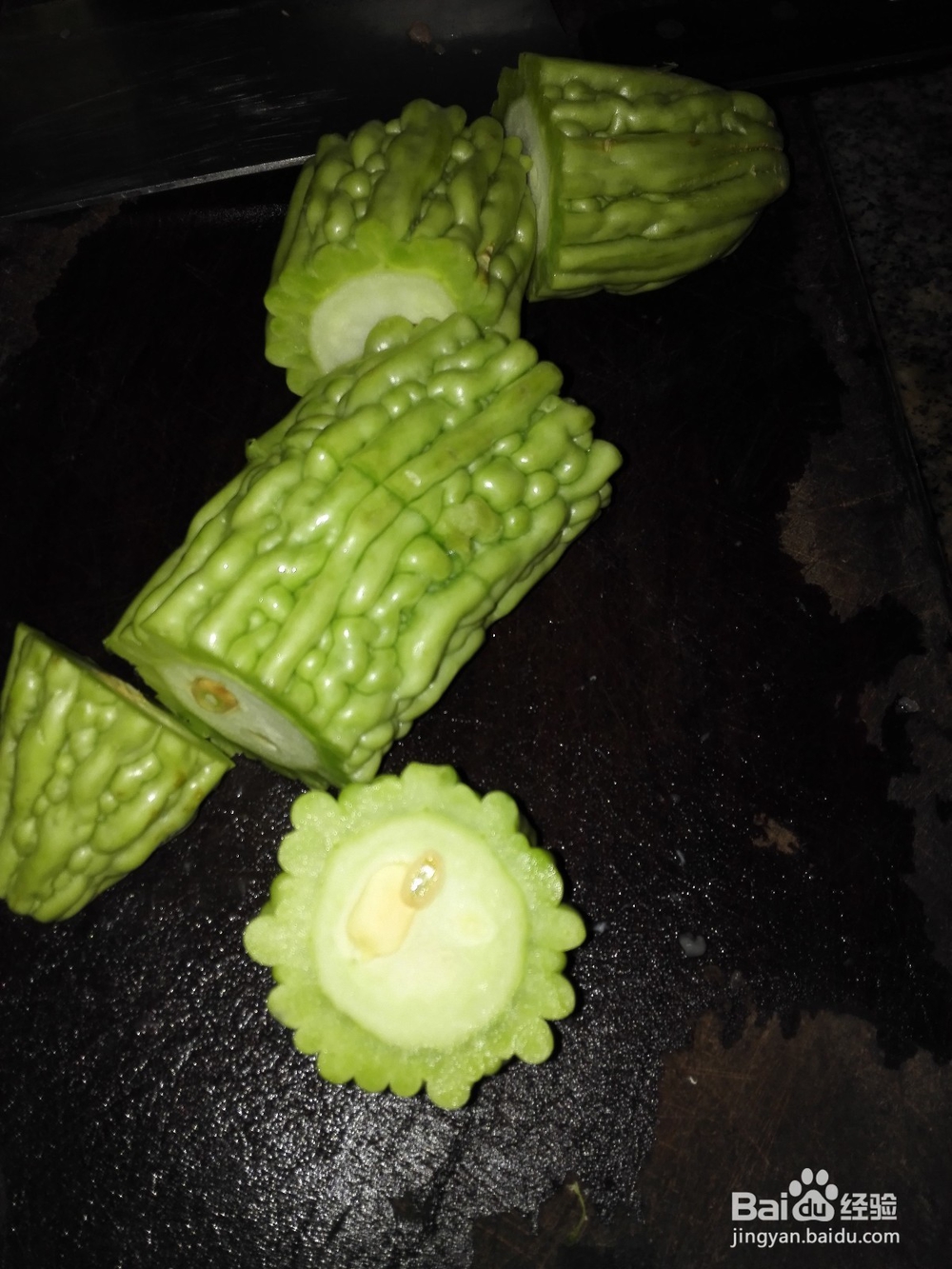怎样制作苦瓜煎蛋?