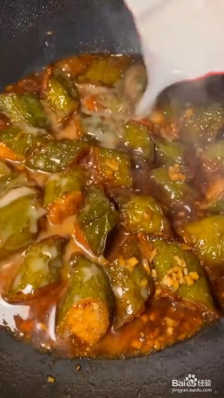 如何自制美味好吃的青椒包肉