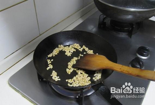 松子烧香菇怎么做