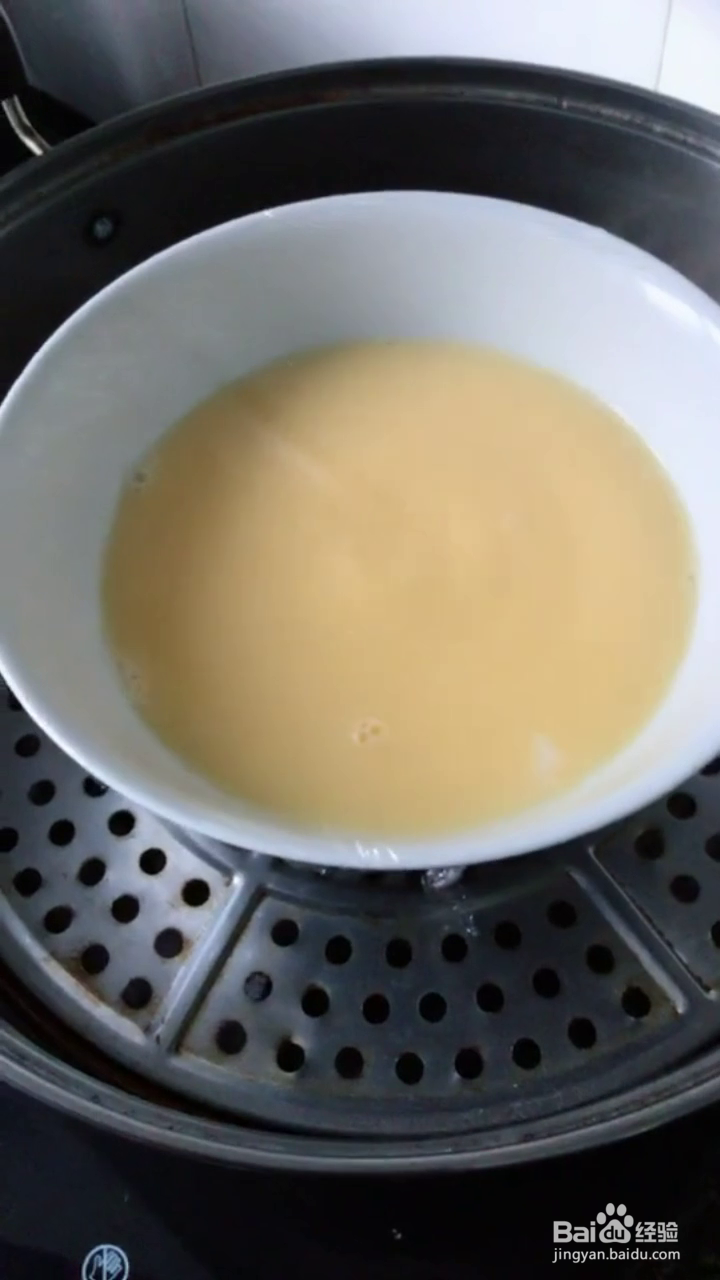 如何制作最简单的酱油蒸蛋