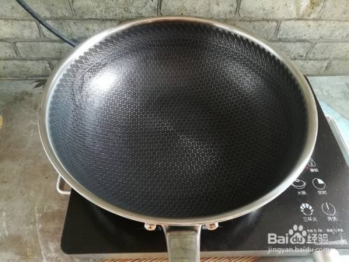 不粘锅开锅养护方法