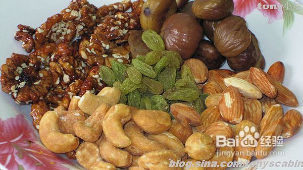 六一给孩子的礼物--营养丰富的坚果面包