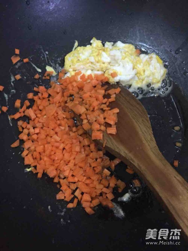 我家的炒饭的做法