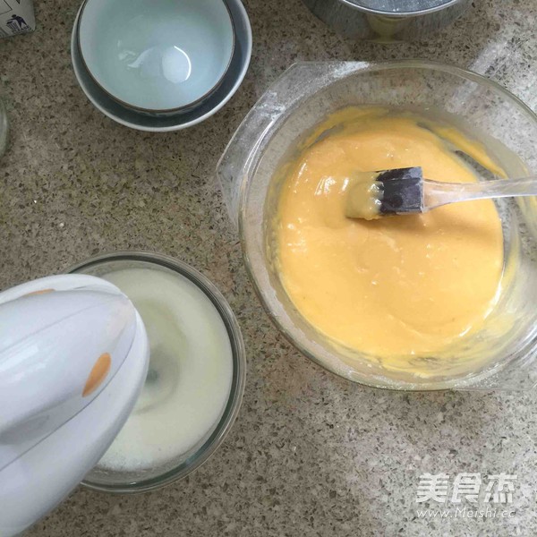 核桃蔓越莓纸杯蛋糕