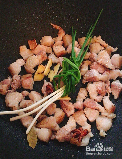 笋干土豆炖肉的做法