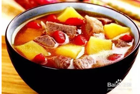 枸杞炖牛肉做法