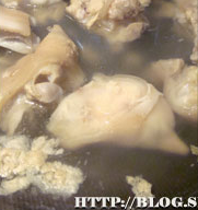 墨鱼花生猪手汤