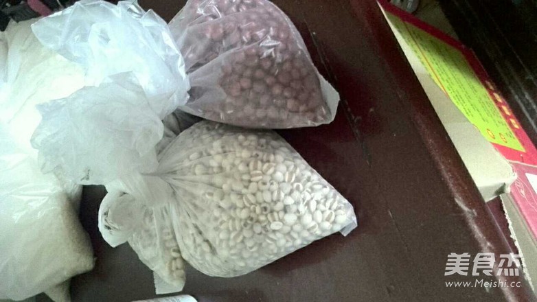 红豆薏米粥的做法