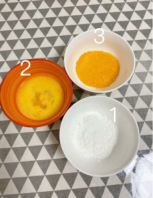 怎样制作奶香浓郁的炸牛奶步骤