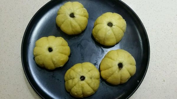 冬笋香菇南瓜包