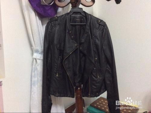 皮毛一体皮衣滴上油怎么办