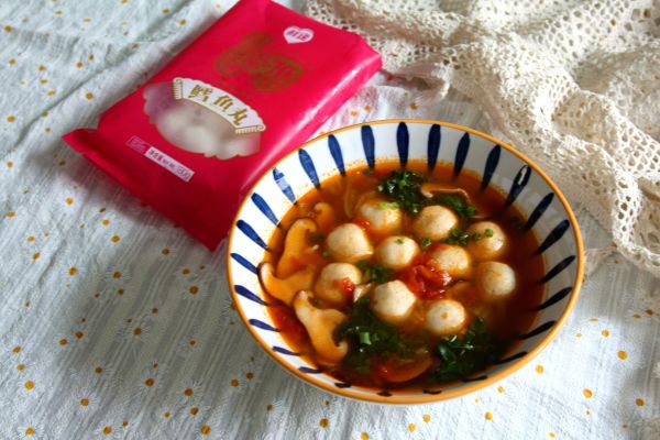 番茄白菜鱼丸汤