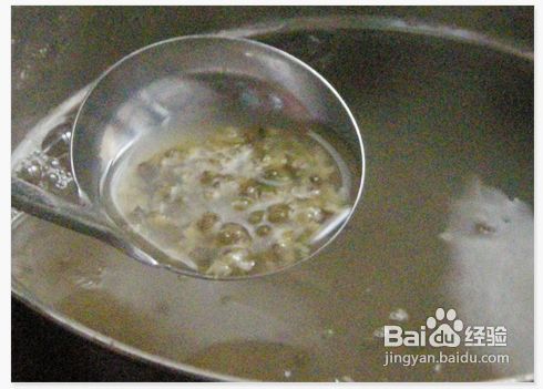 最适宜夏天喝的绿豆汤