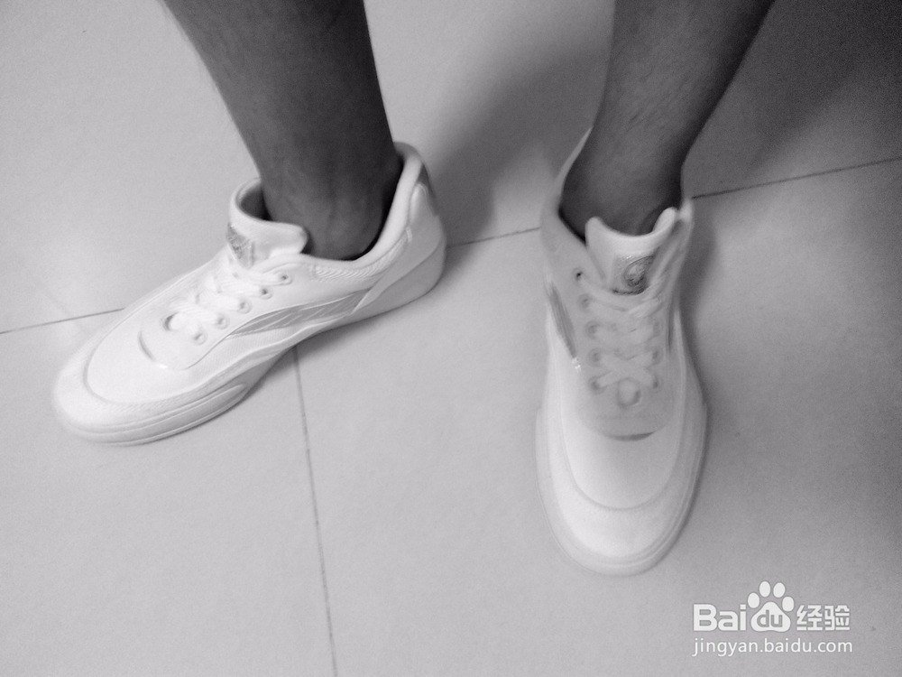 两种看着舒服又简单的隐藏鞋带方法