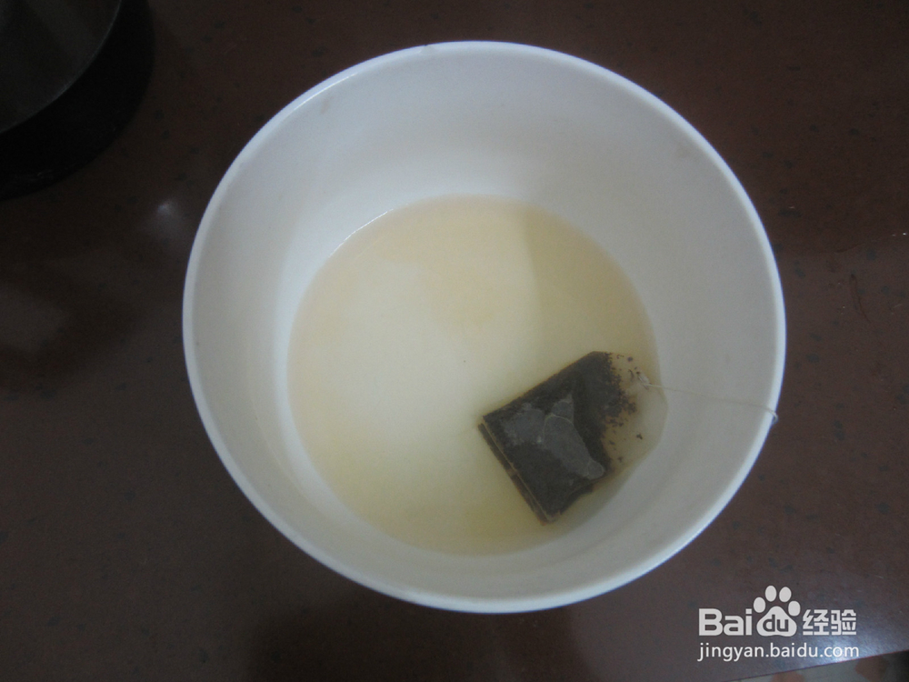 奶盖如何做——冰红茶奶盖