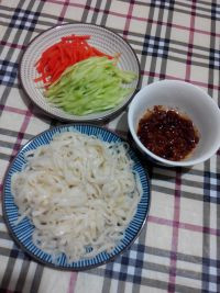 特级金牌手擀炸酱面