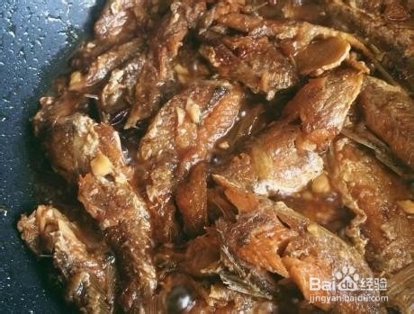 家庭酥焖鱼罐头