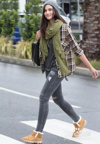 露出小肉肉的高跟鞋,才是时尚最时尚