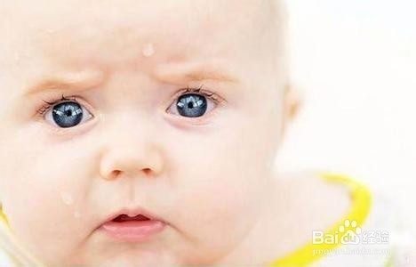 乘飞机如何帮助宝宝保护耳朵