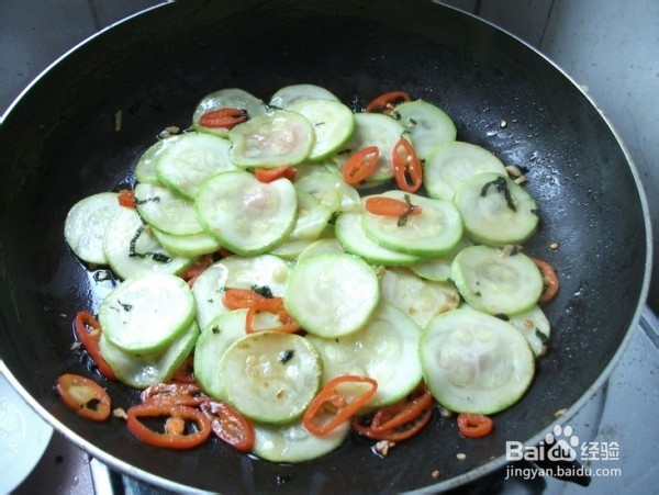 怎么做西葫芦煎蛋饼