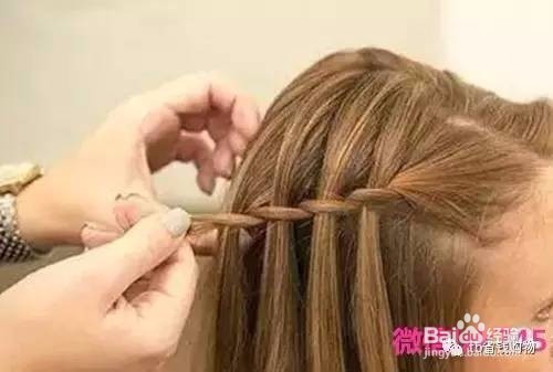 怎样编瀑布发型