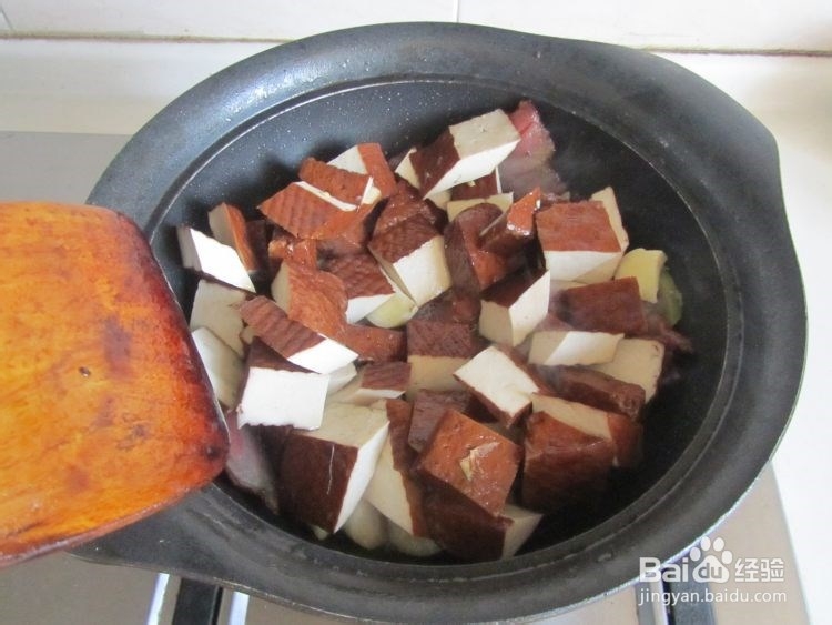 腊肉炒香干制作步骤！