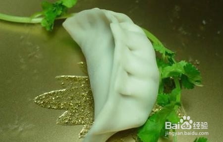 莲菜大肉馅是如何制作的?