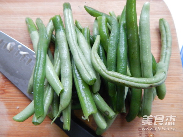 莴笋烧豆角的做法