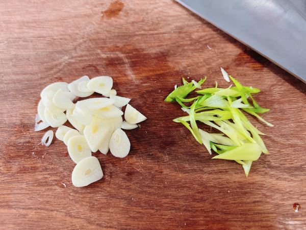 剁椒笋尖炒牛肉