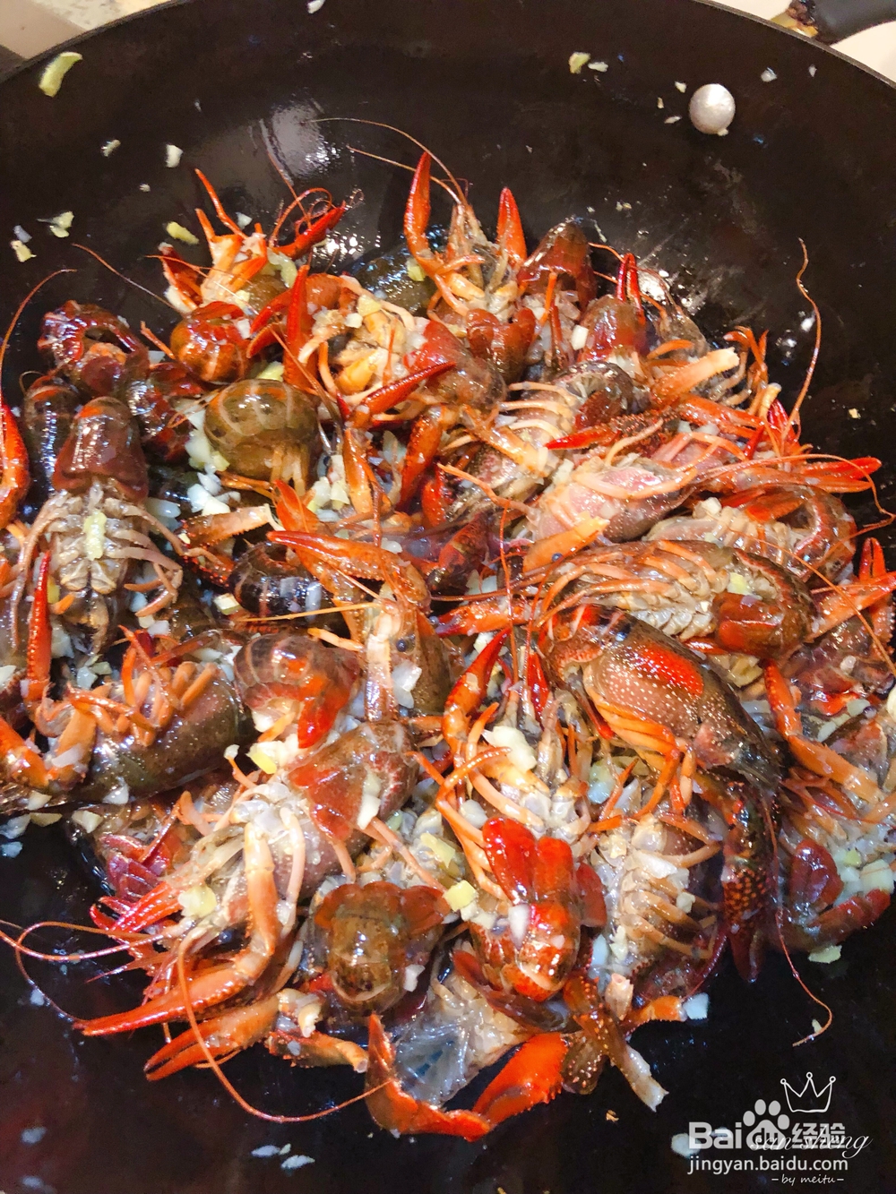 蒜泥小龙虾的天下