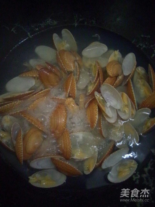 蒜香花甲的做法