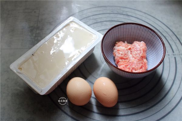 鸡蛋豆腐蒸肉末