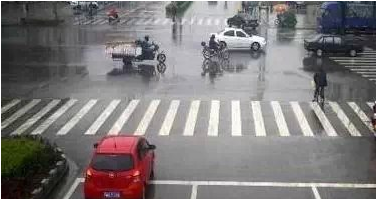 驾车时，红灯扣分是怎么扣分的？