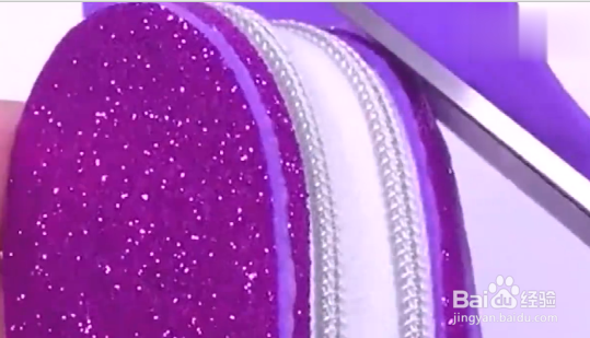 如何给芭比制作亮片书包