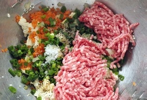 试试韩国料理豆腐饼