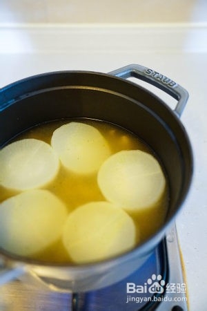 如何制作美味的海陆萝卜