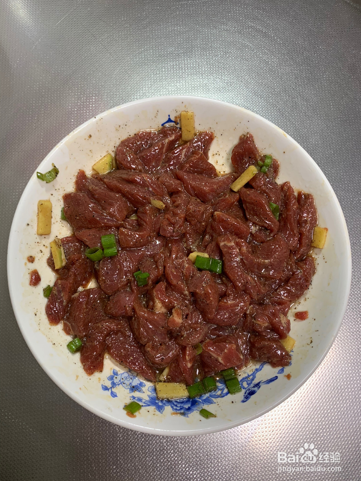 黑椒口蘑牛肉条的做法