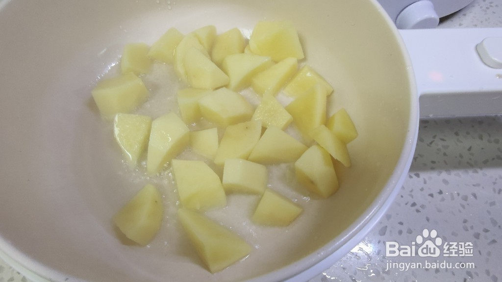 西红柿土豆烧牛腩