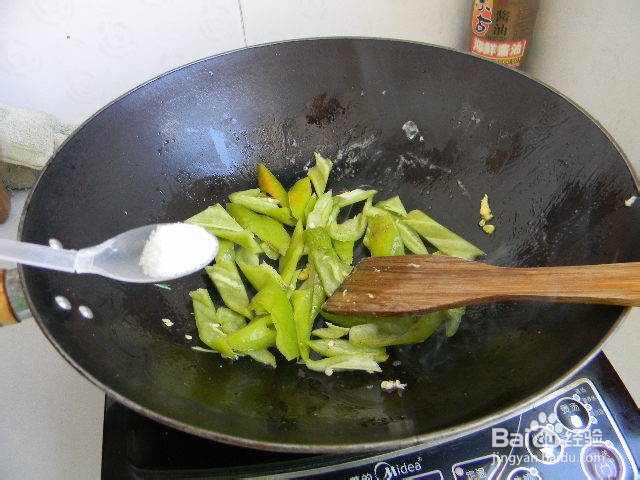 家常小炒——鸡蛋炒尖椒