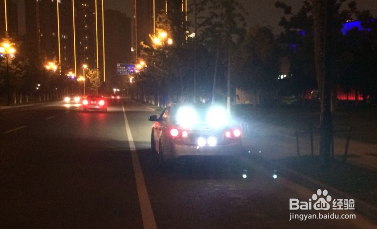 16款旗舰君越远光灯怎么用