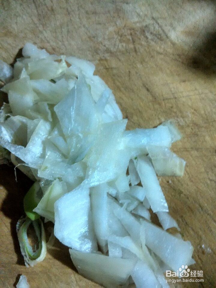 干豆腐块炒白菜块