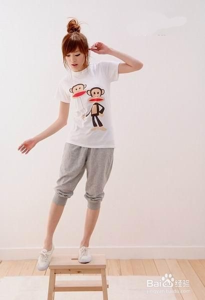 矮个子女生搭配衣服的方法