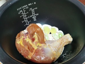 电饭煲鸡腿的简单做法