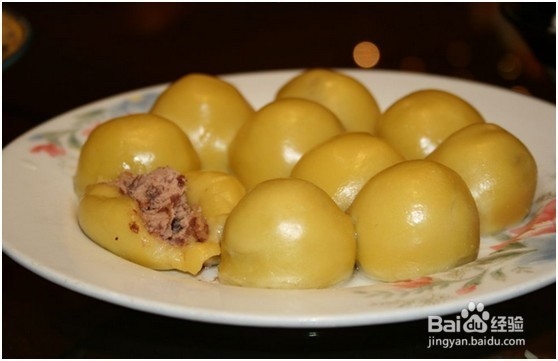 体验当地美食,享受包子美味