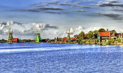 荷兰和中国的时差几个小时