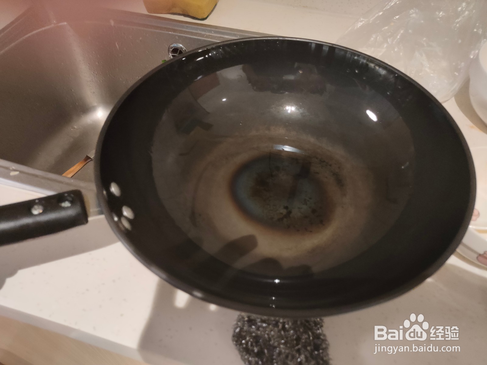 出现粘锅和生锈怎么办,教你一个小妙招轻松处理
