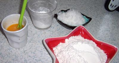 一步步做馋嘴的橙香波点蛋糕