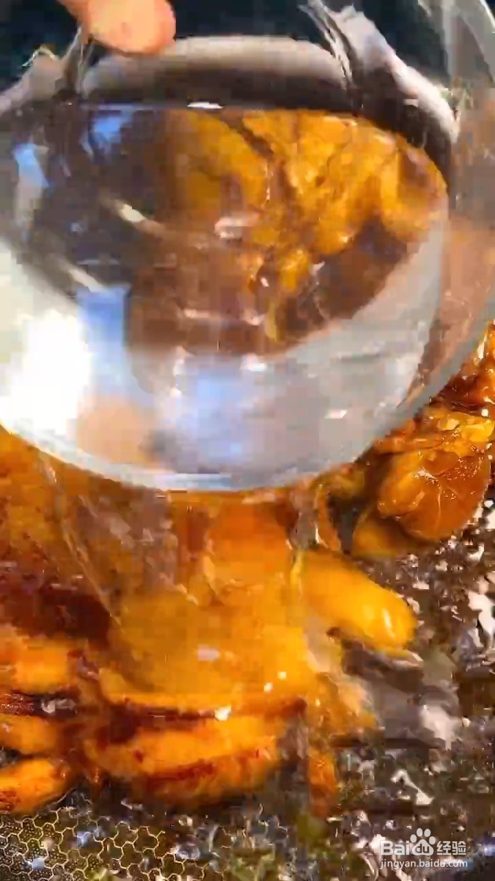 如何在家制作超级好吃下饭的酱香鸡腿肉