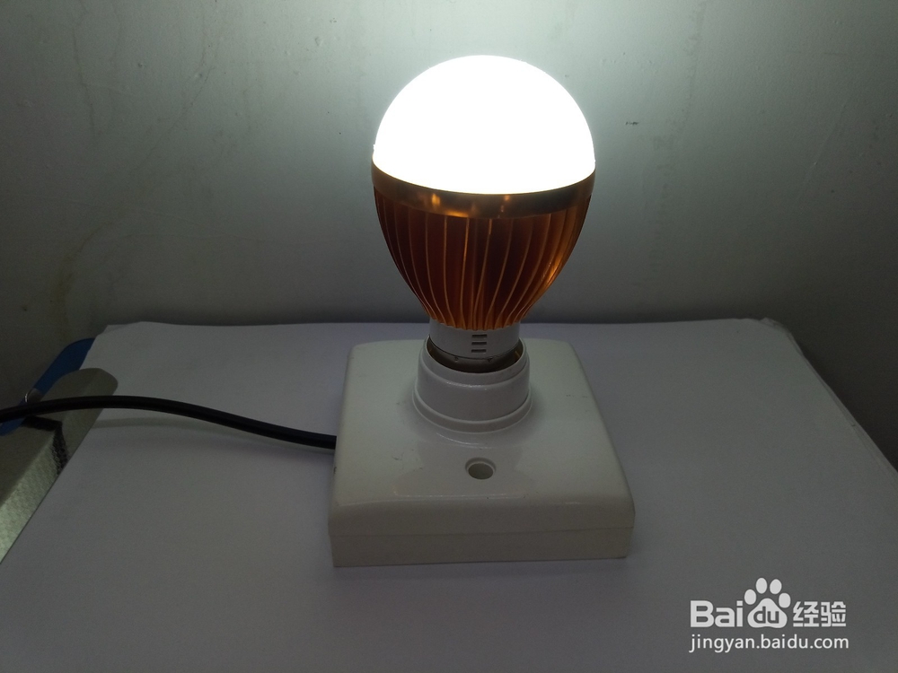 简单维修LED灯泡