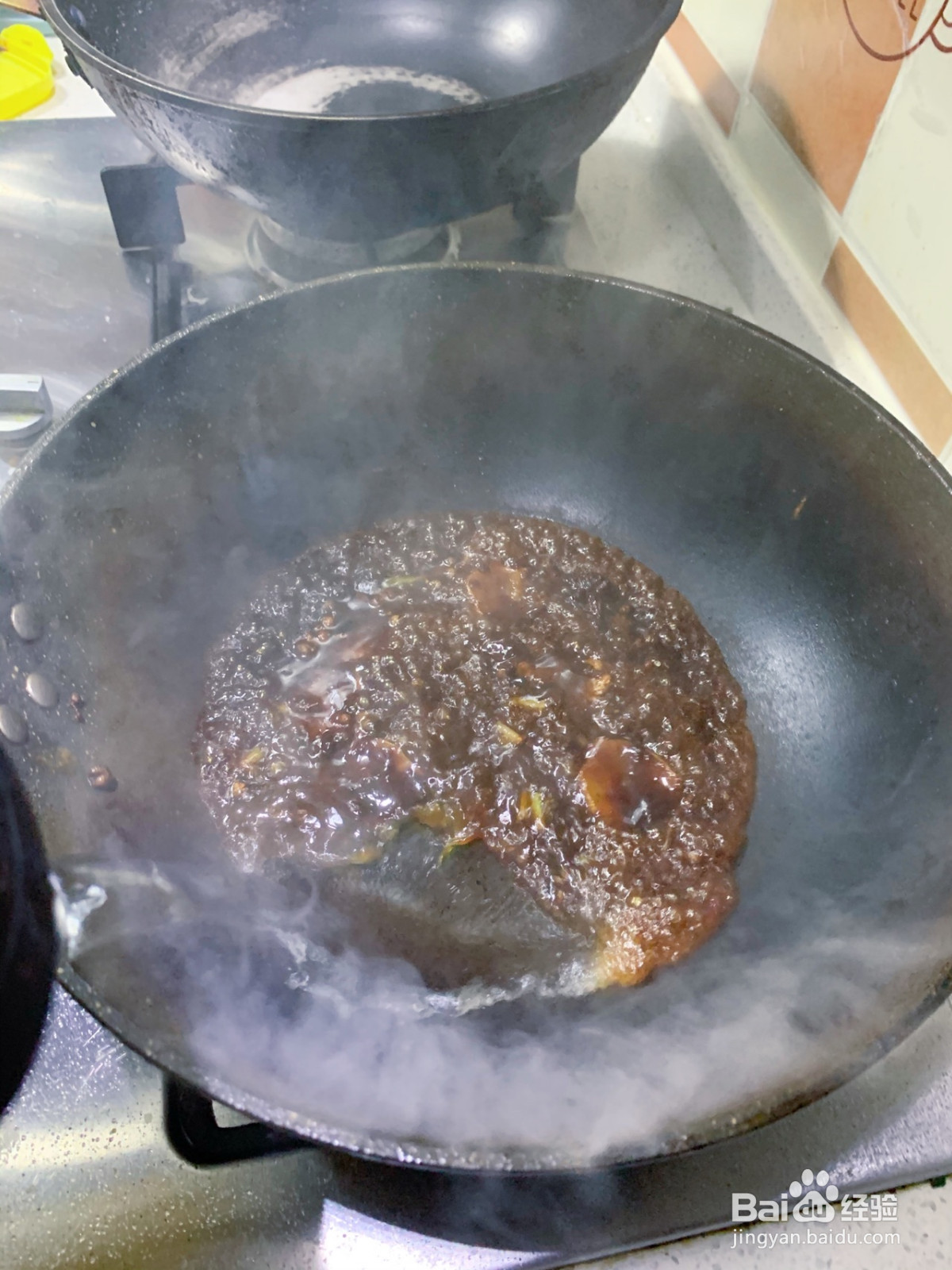 不粘皮的红烧鲫鱼的做法